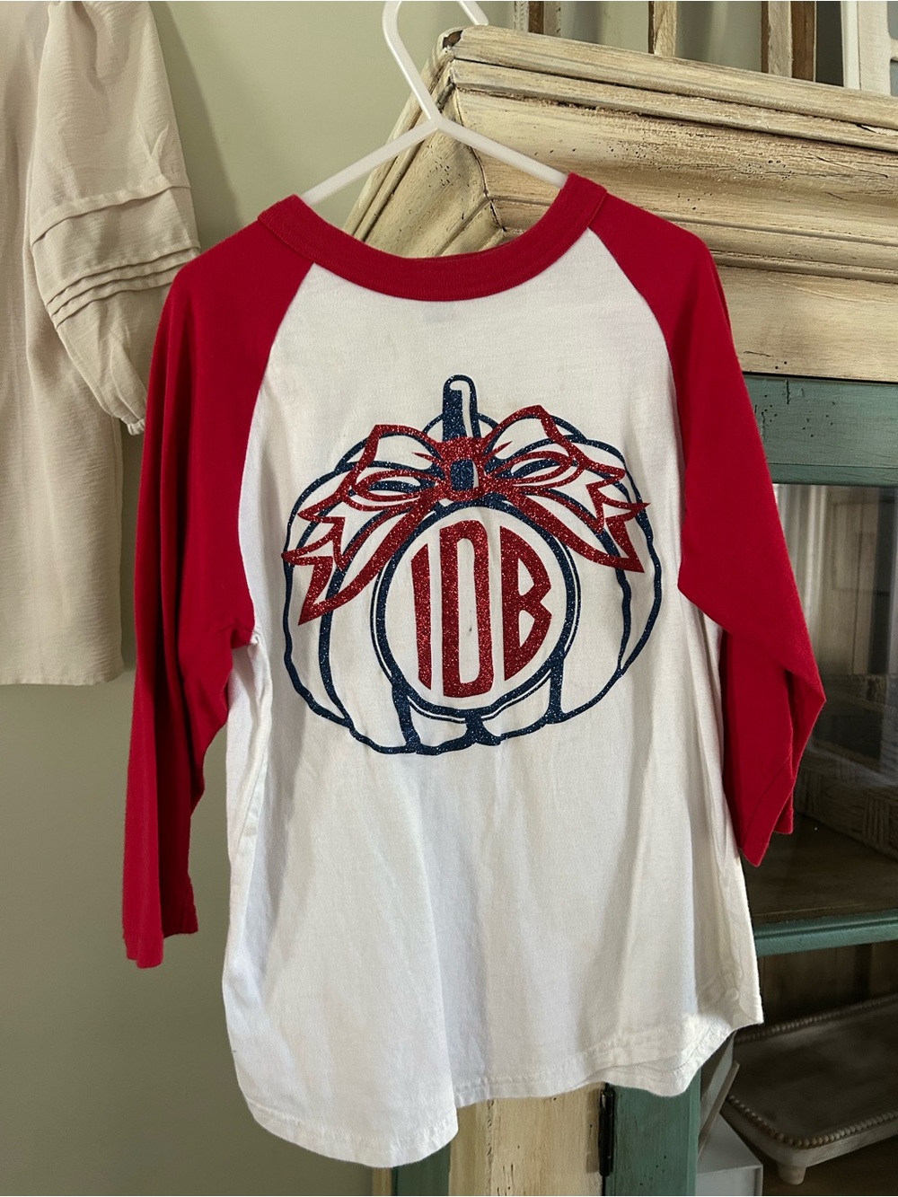 Red & White Kids Raglan Pumpkin Graphic Tee